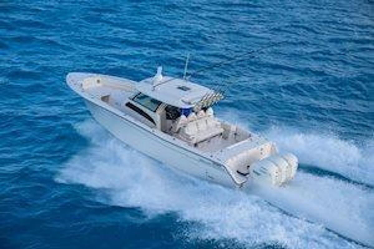 2026 Grady-White Canyon 386