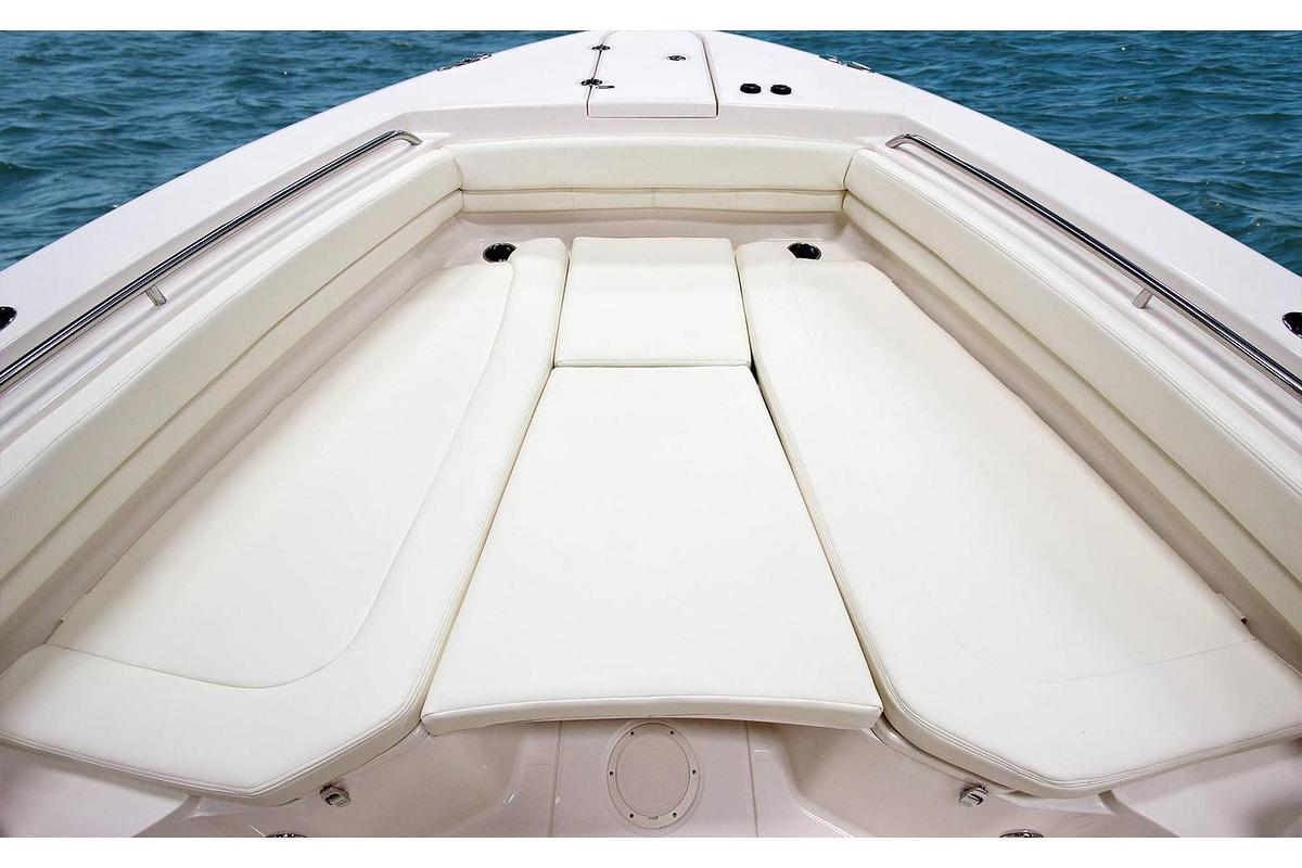 2025 Grady-White Canyon 306