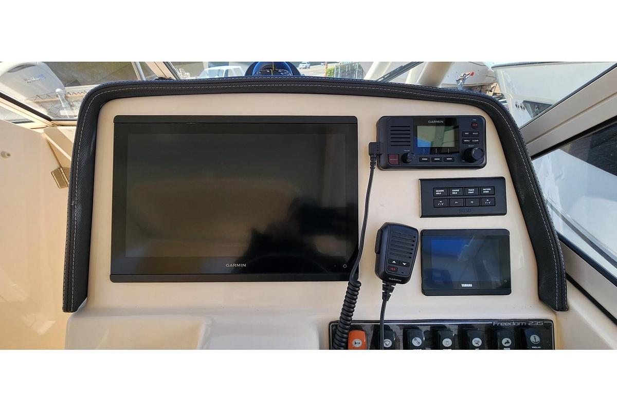 Used 2023 Grady-White Freedom 235