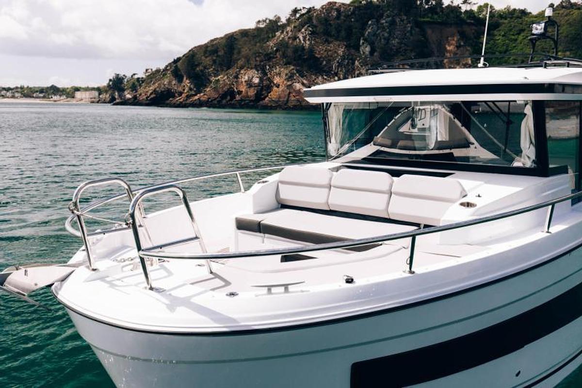 2026 Jeanneau NC 895 Sport