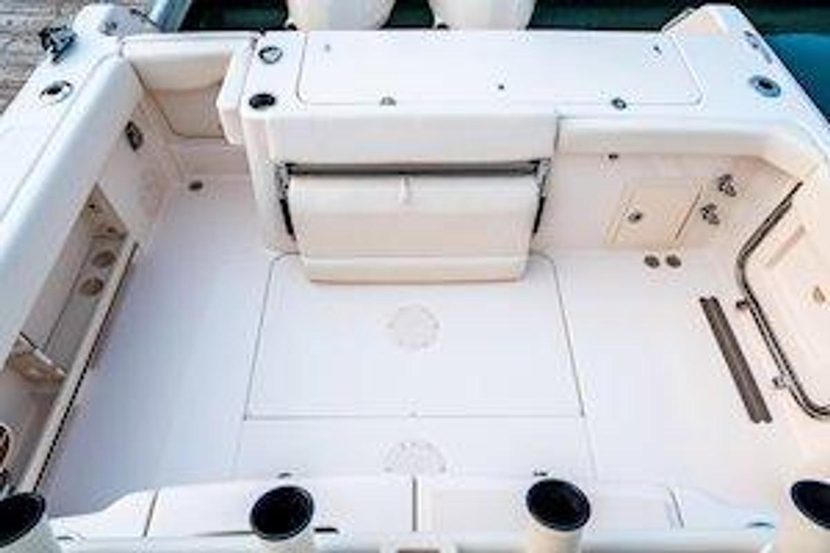 2026 Grady-White Canyon 306