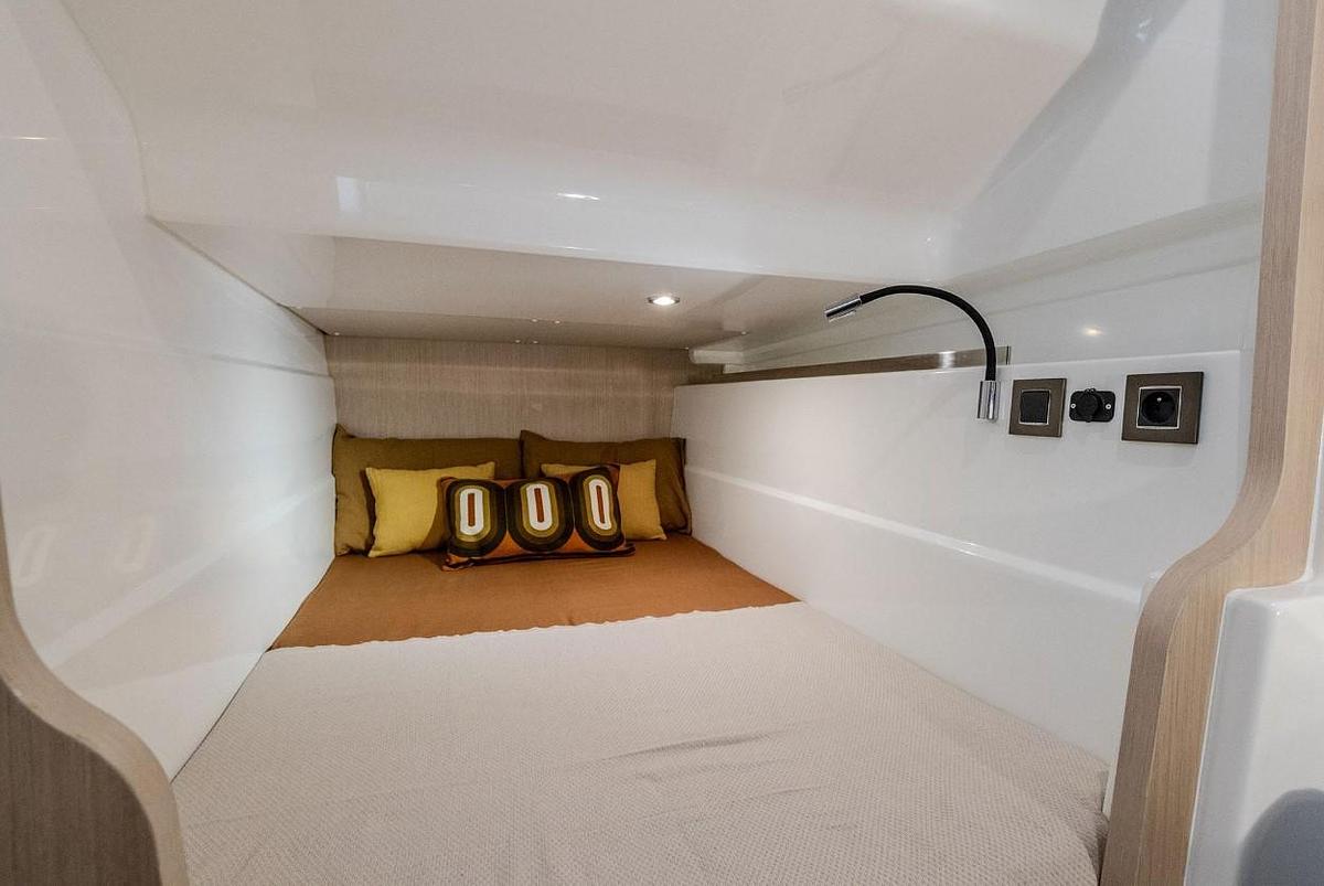 Used 2027 Jeanneau TH33