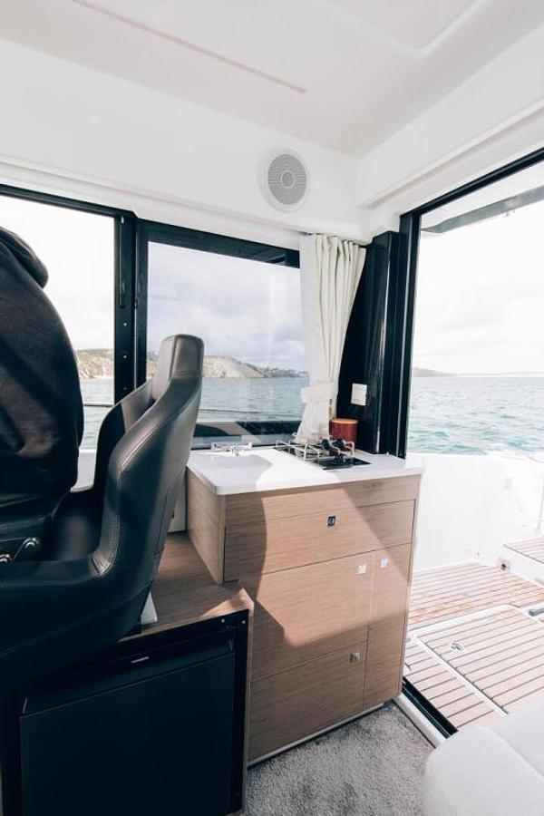 2026 Jeanneau NC 895 Sport