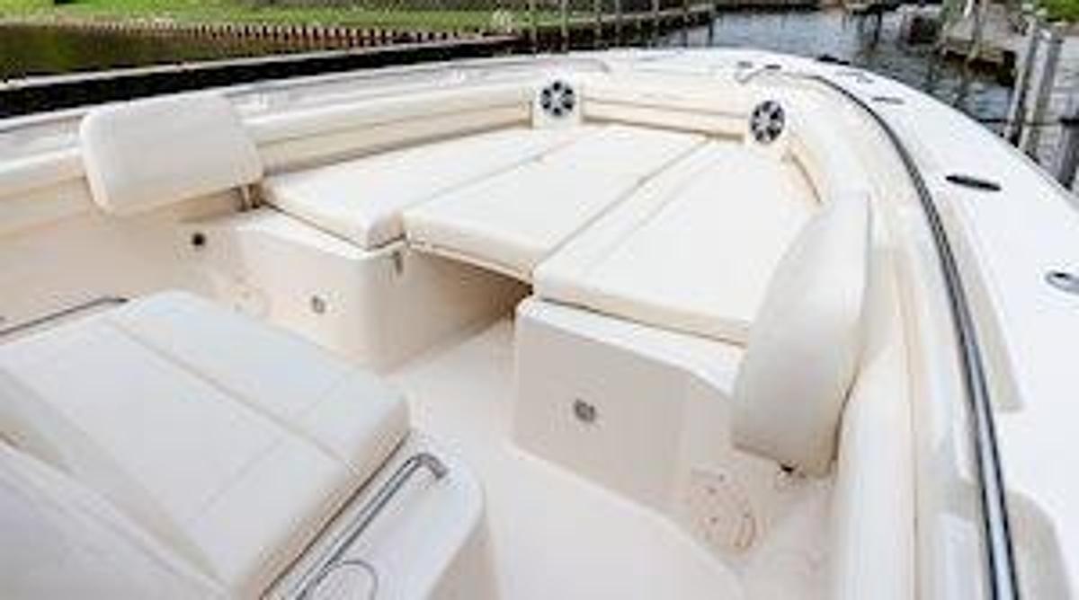 2026 Grady-White Canyon 336