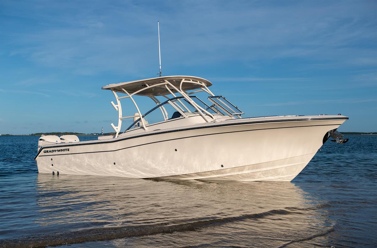 Freedom 275
27' DUAL CONSOLE