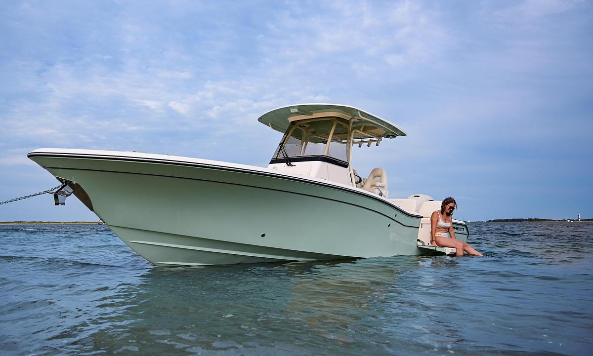 281 CE
28' COASTAL EXPLORER