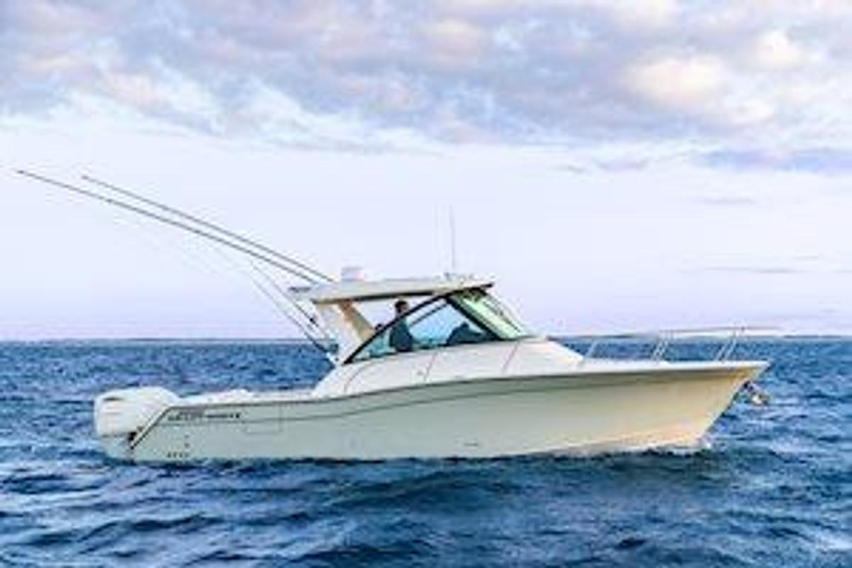 2026 Grady-White Express 340