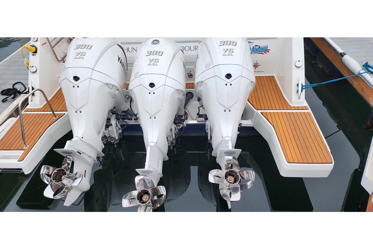 Used 2022 Jeanneau Leader 12.5 WA