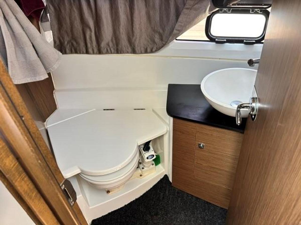 Used 2019 Jeanneau NC895 Offshore