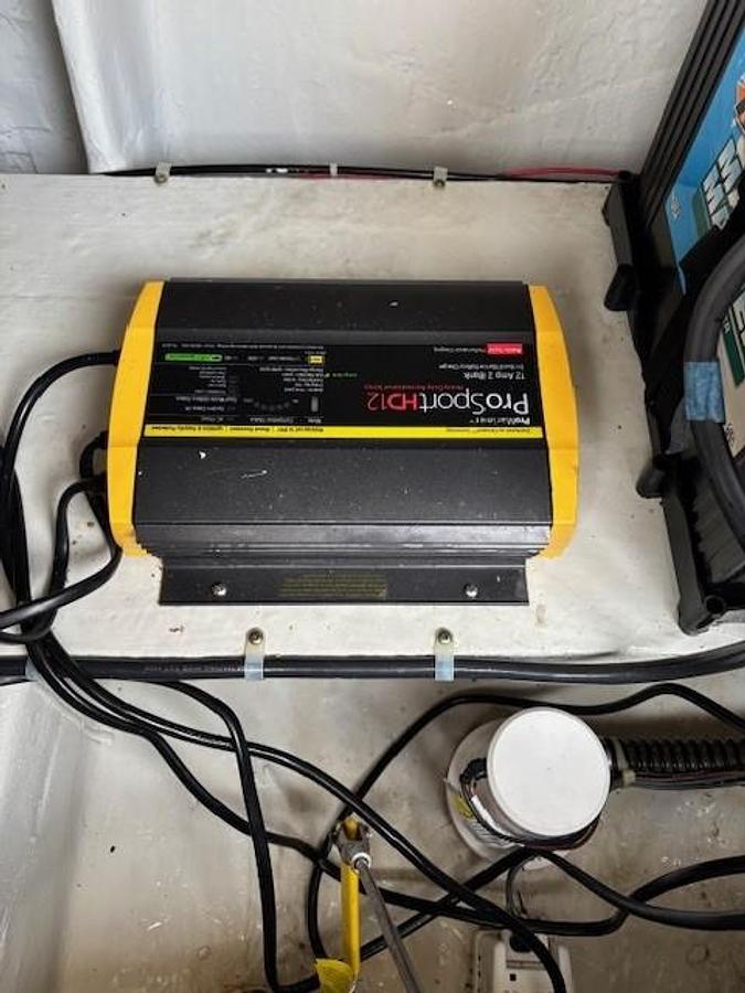 Used 2014 Grady-White Journey 258