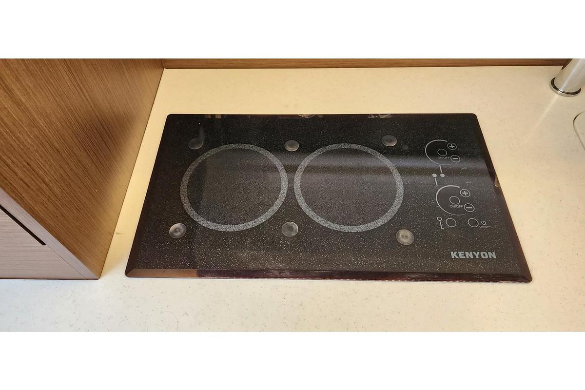 Used 2022 Jeanneau Leader 12.5 WA