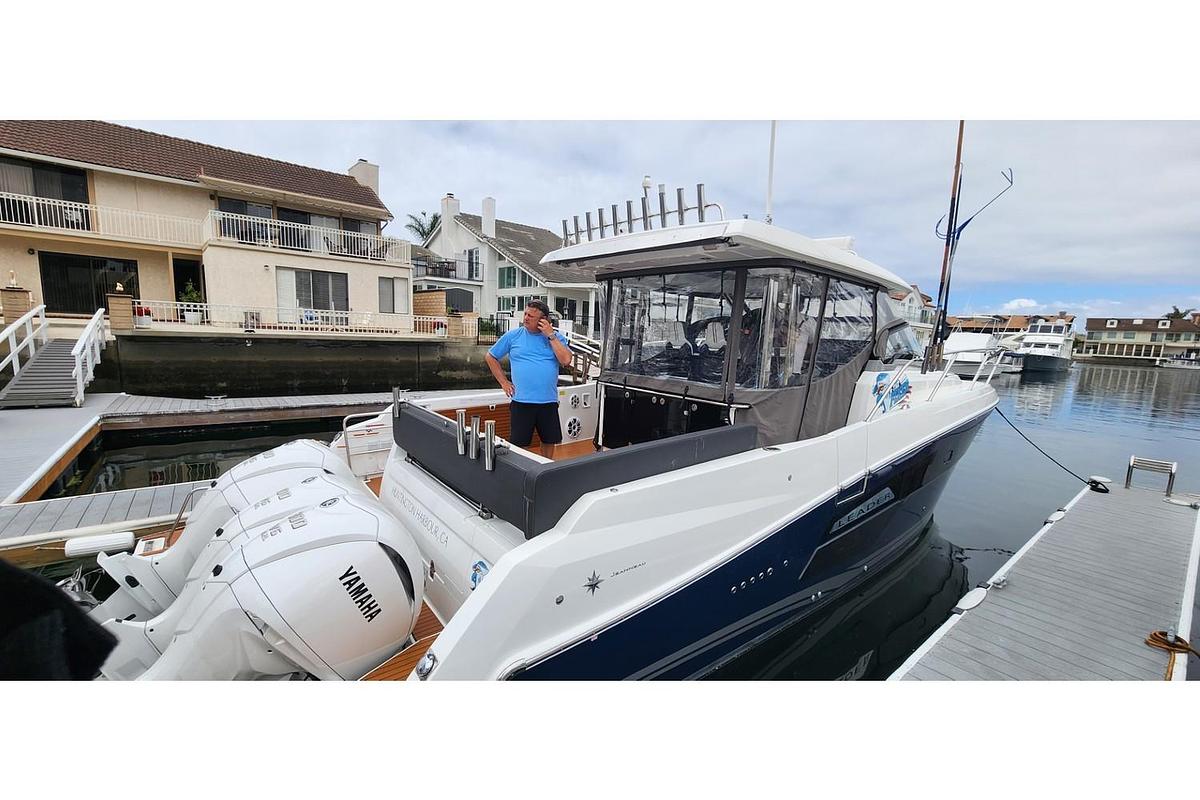 Used 2022 Jeanneau Leader 12.5 WA