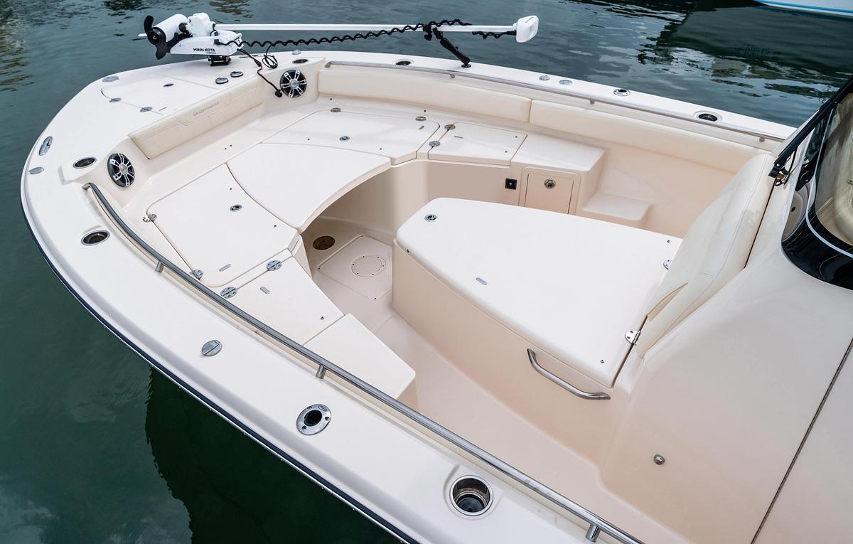 281 CE
28' COASTAL EXPLORER