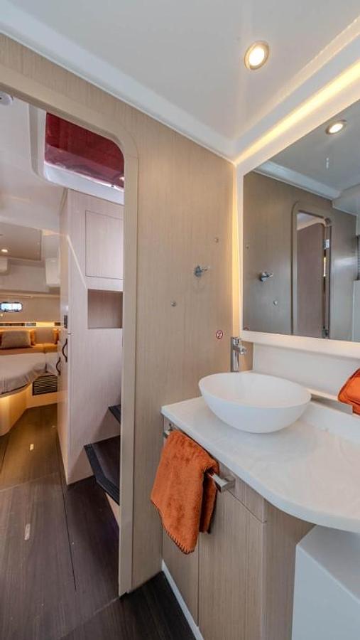 Used 2027 Jeanneau TH38