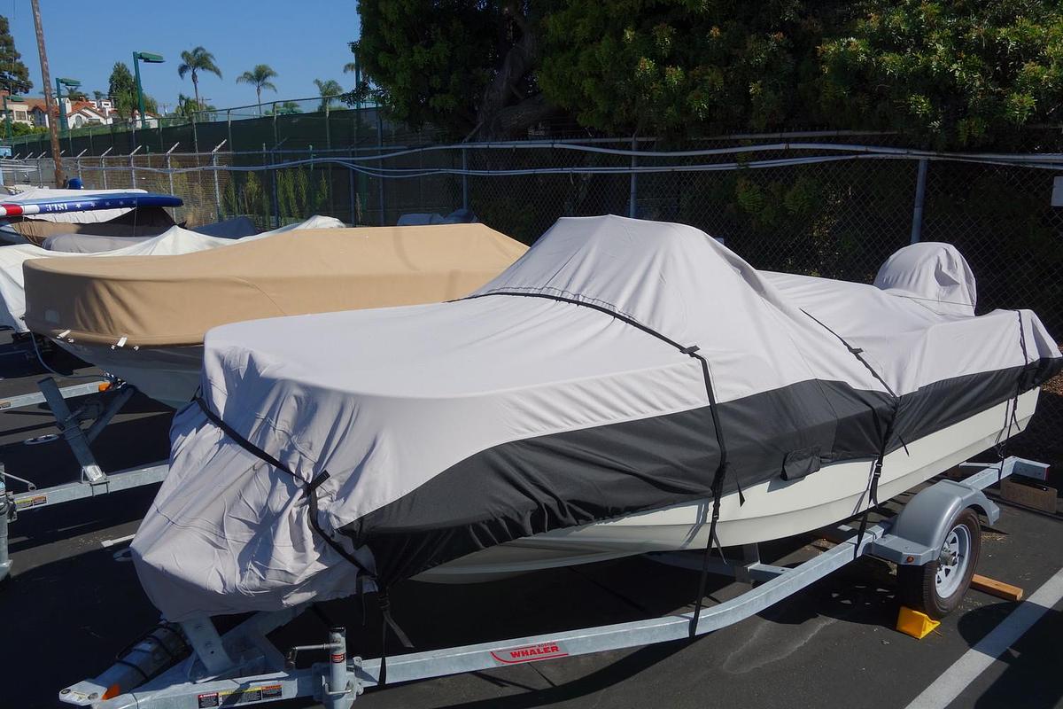 Used 2023 Boston Whaler 150 Montauk