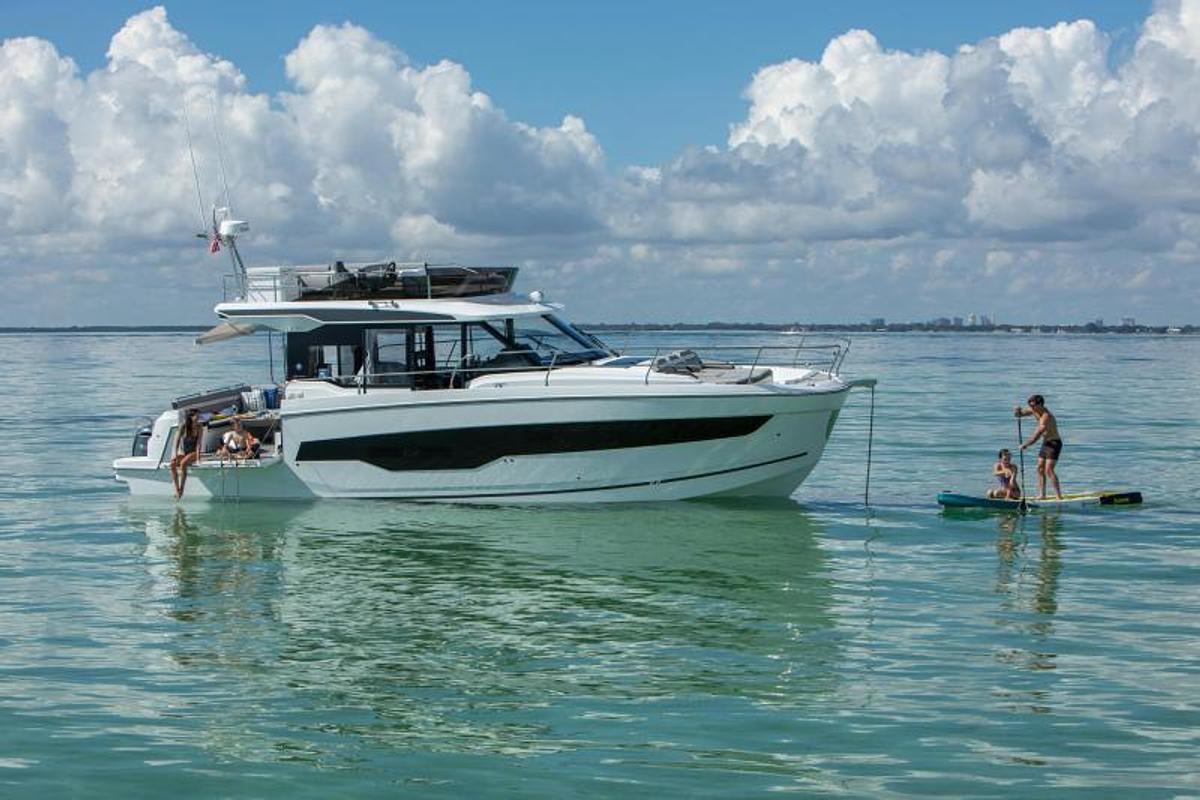 2026 Jeanneau NC 1295 Fly