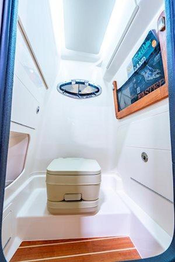 2026 Grady-White 231 CE