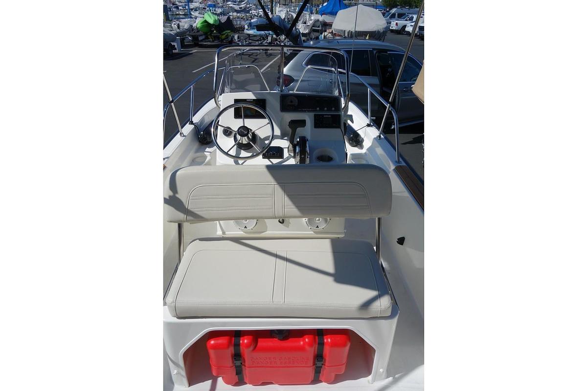 Used 2023 Boston Whaler 150 Montauk