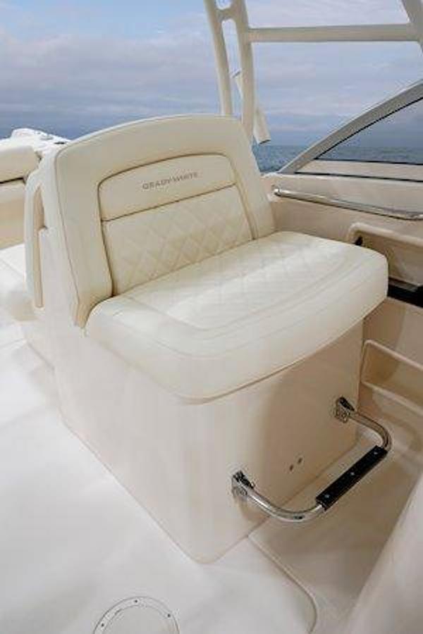 2026 Grady-White Freedom 235