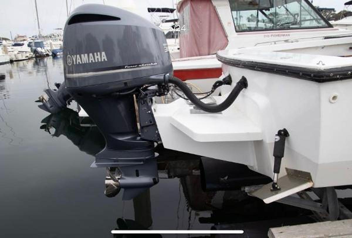 Used 1979 Chaparral 224 Fisherman