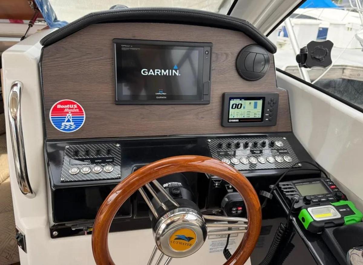 Used 2019 Cutwater C-24 Coupe OB