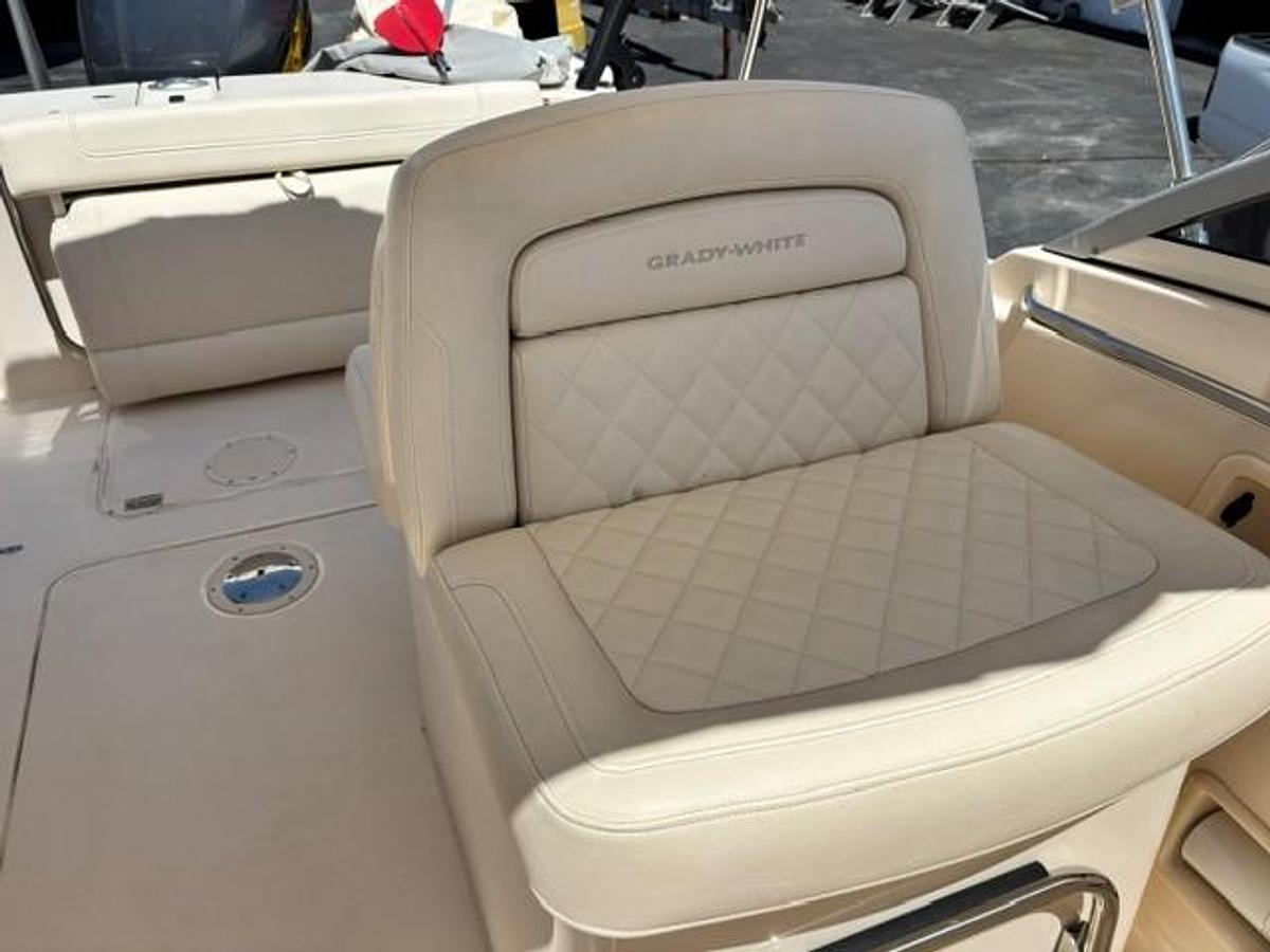 Used 2020 Grady-White Freedom 235