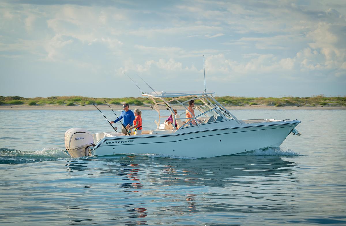 Freedom 275
27' DUAL CONSOLE