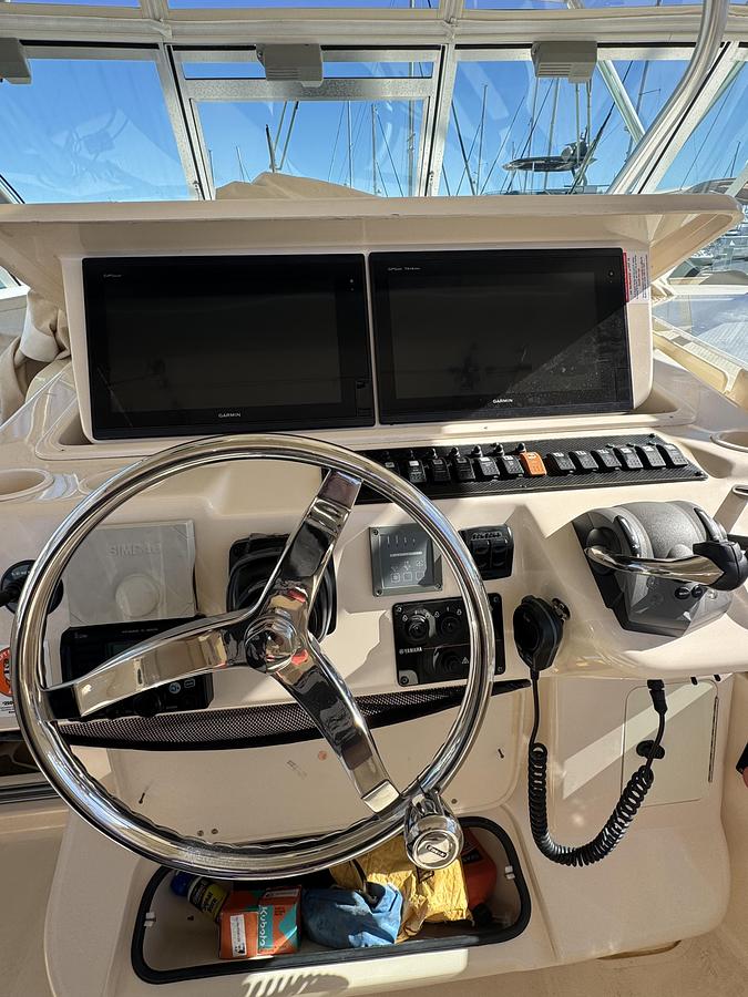 Used GRADY WHITE 360 EXPRESS