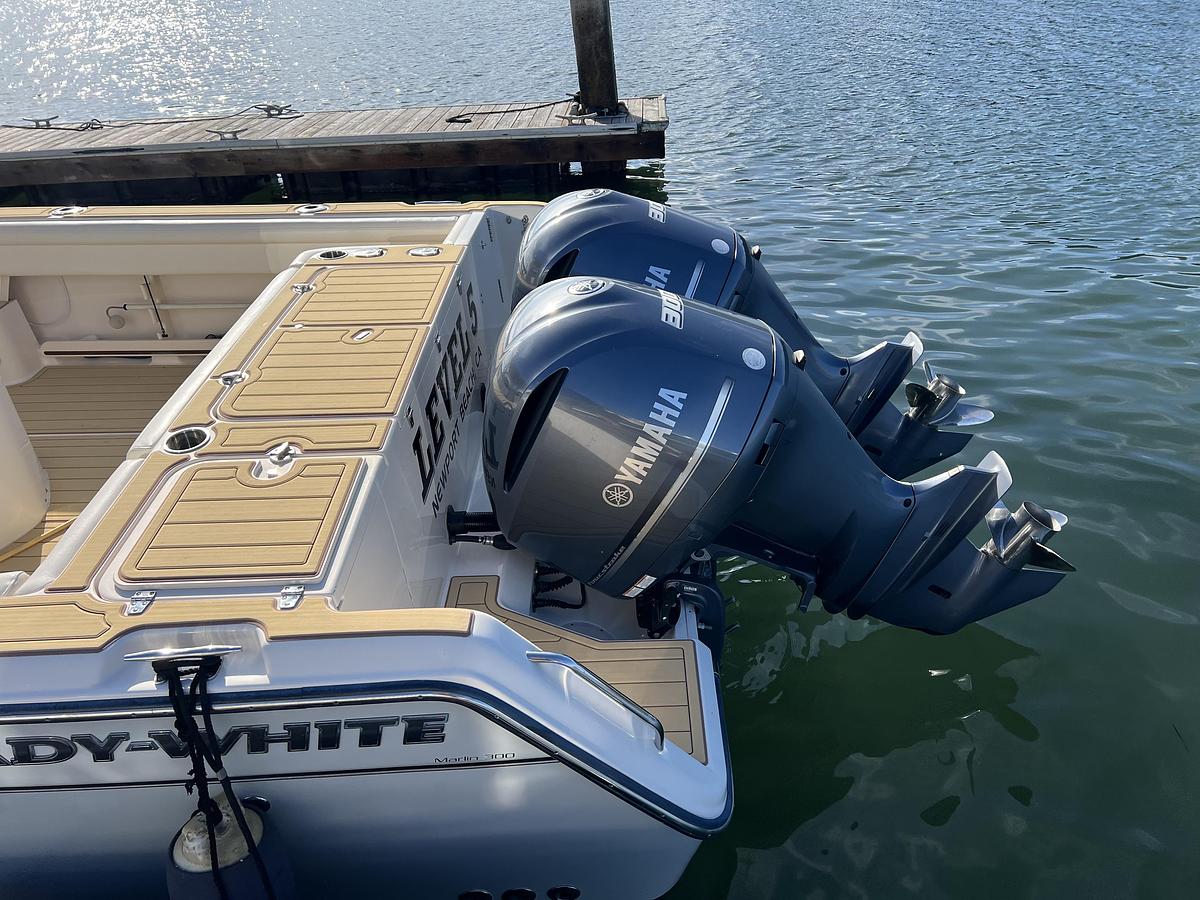 Used 2021 Grady-White Marlin 300