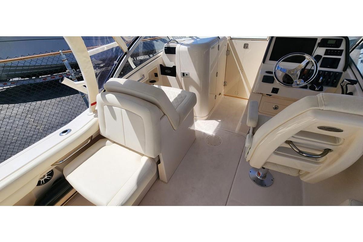 Used 2023 Grady-White Freedom 235