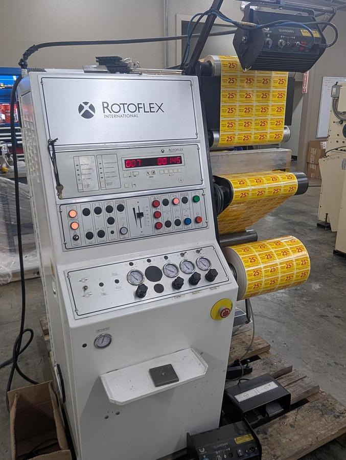 Used 2004 13" Rotoflex VSI 330