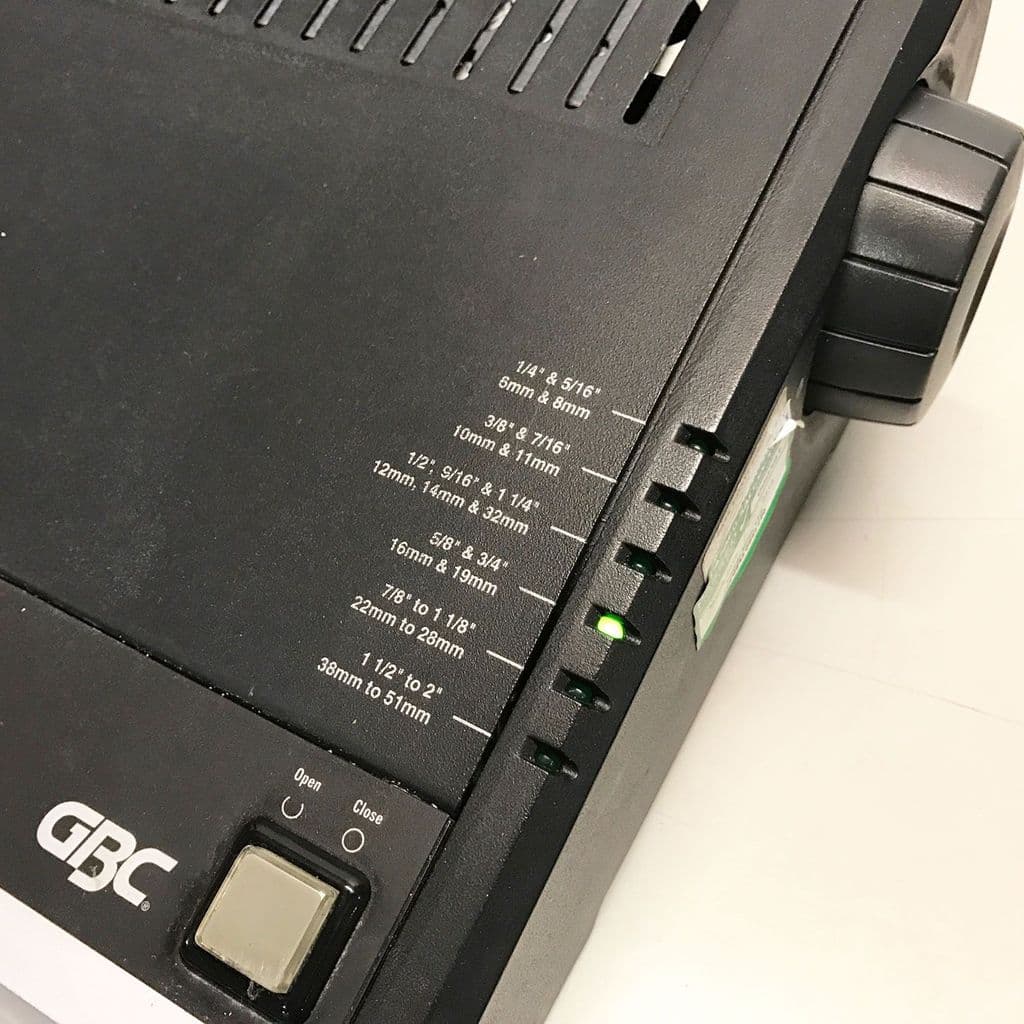 Used Used GBC PB2600 Electric Comb Bind Finisher Closing Machine