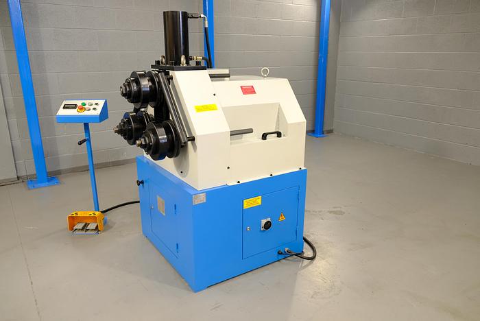 Mach-Roll 65 Hydraulic Section Roller
