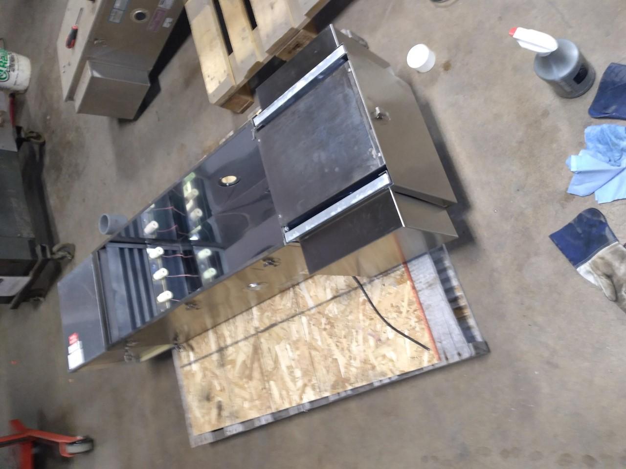 Usado TANK AIR PURIFIER MODEL MODEL: #SC-26AB FOR TANKS 15,000-30,000 GALLONS