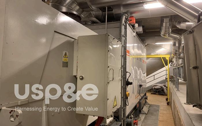 Used 5 MW 1994 Used Siemens SGT 100 Natural Gas Turbine Generator Set