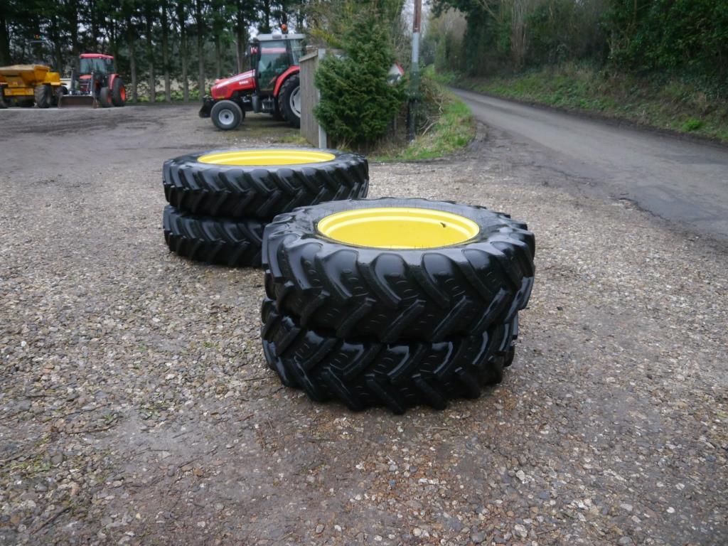 Used John Deere Row Crop Wheels and Tyres