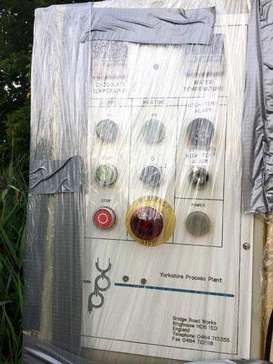 Used YORKSHIRE 23000 LB JACKETED CHOCOLATE TANK WITH AGITATION