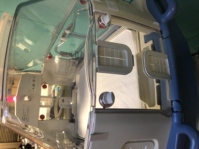 Used Dräger Caleo Babyinkubator, Software Version 2.11