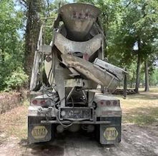 Used 2005-2006 International Mixer Trucks (5)