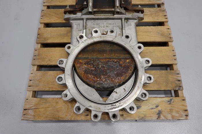 Used True Line 16" Hand Operated V-Port Knife Gate Valve #43841