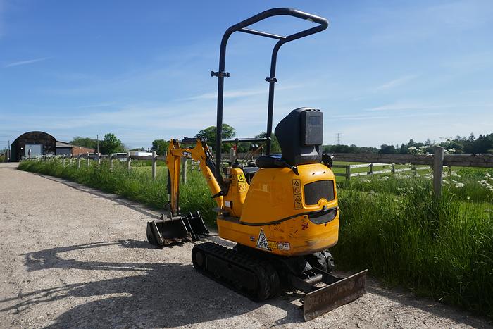 Used 2018 JCB 8008 CTS