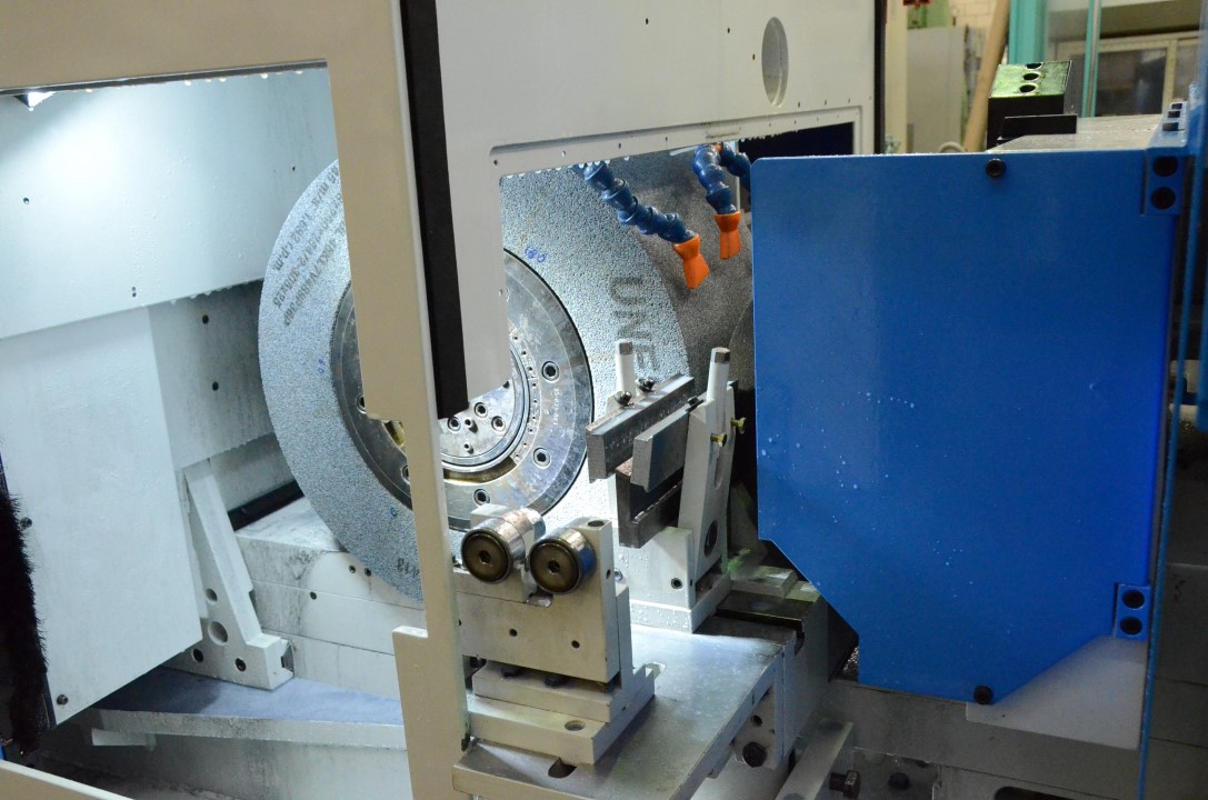 Usado 2003 BOCCA MALANDRONE R 50 CF - CNC Rectificadoras sin centros #4405