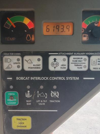Used BOBCAT T200