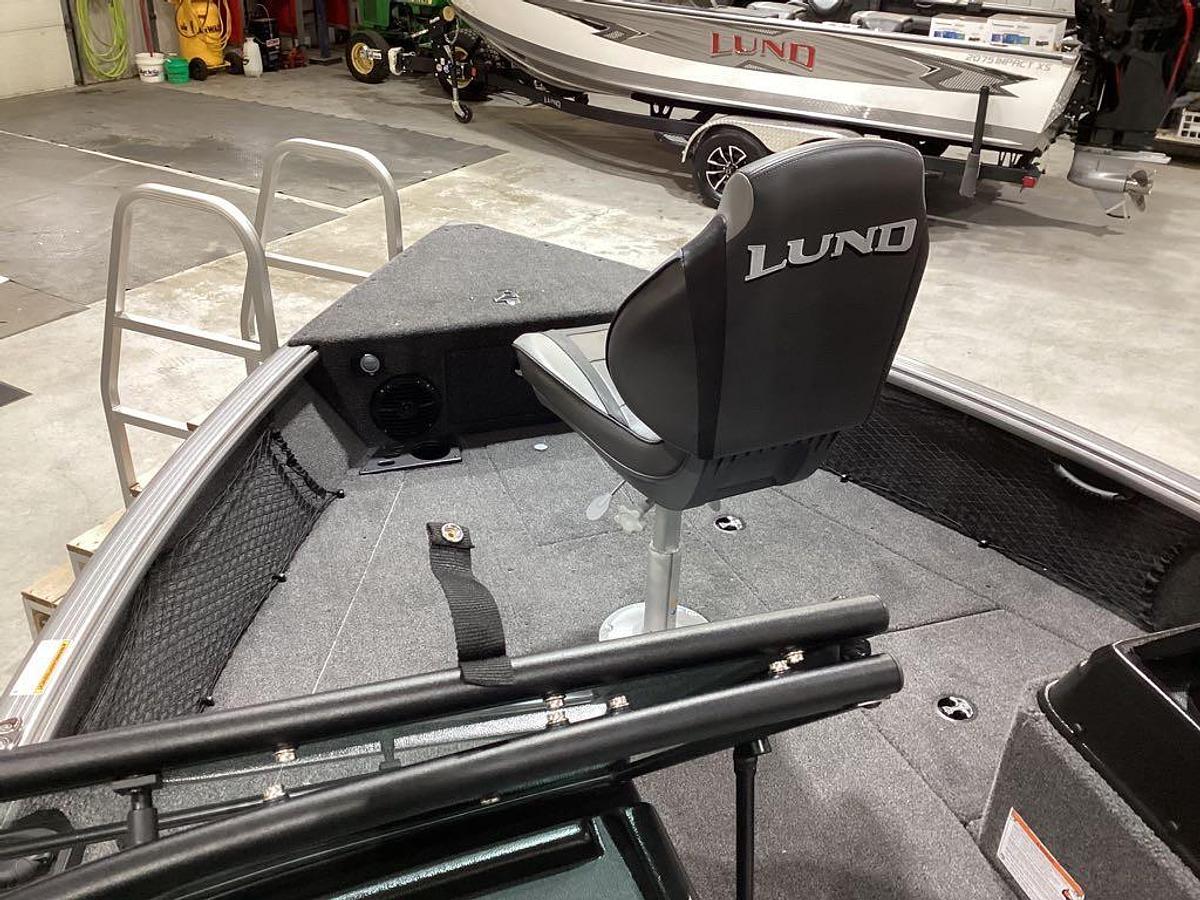2026 Lund Impact XS 1875 Sport