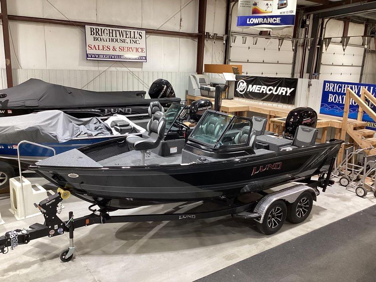 2027 Lund Impact XS 1875 Sport
