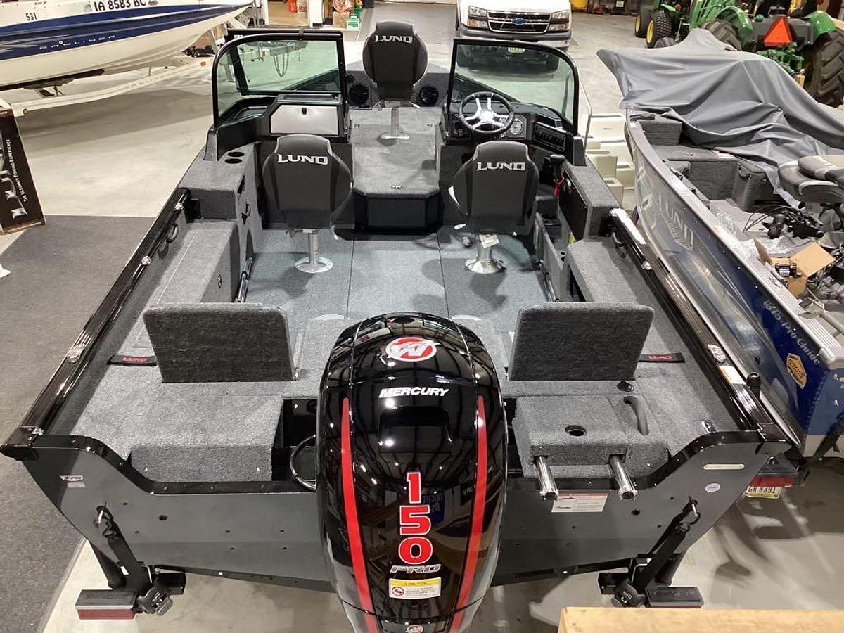 2027 Lund Impact XS 1875 Sport