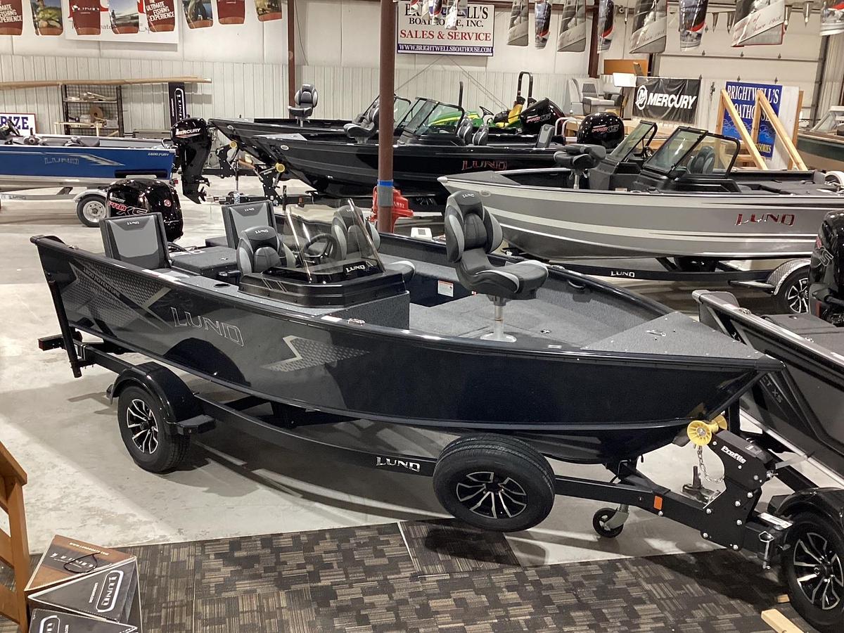 2027 Lund Adventure 1800 Ss