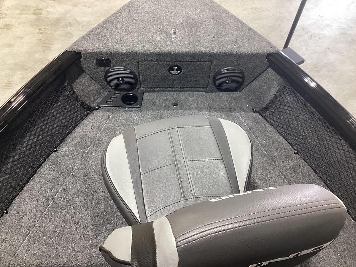 2026 Lund Impact XS 1775 Sport