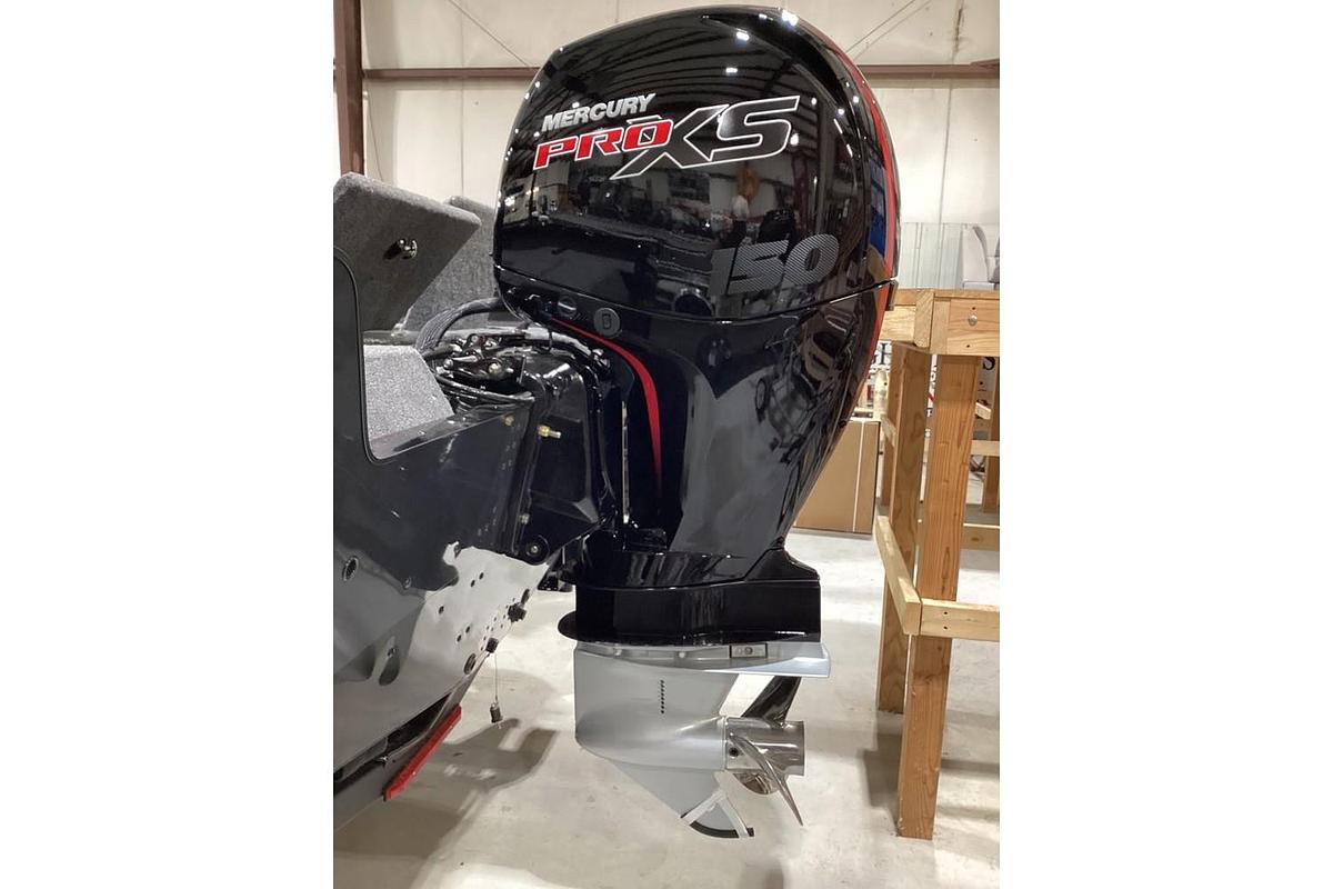 2027 Lund Impact XS 1875 Sport