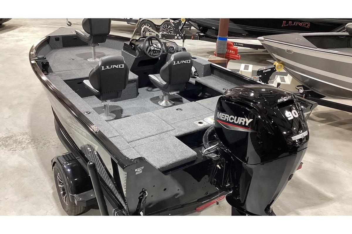 2027 Lund 1700 Adventure Side Console
